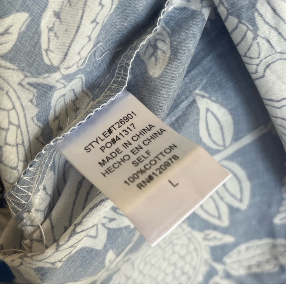 Entro Floral Blue and White Women's Top - Picture 6 of 8